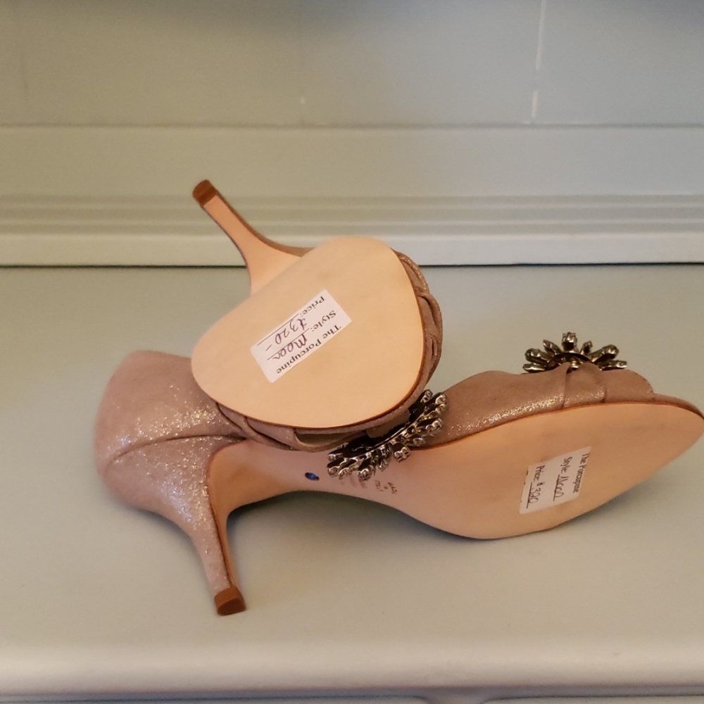 NWT Something Bleu Bleu Bridal Moon Beige Heels - Picture 6 of 8